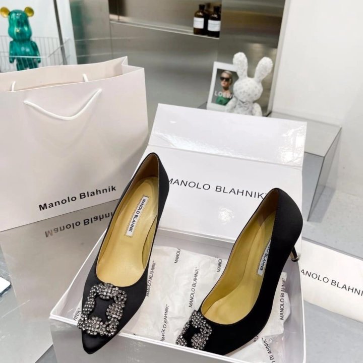 Туфли Manolo Blahnik????