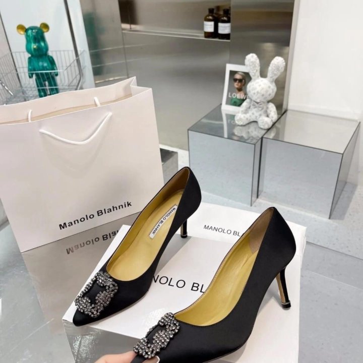 Туфли Manolo Blahnik????