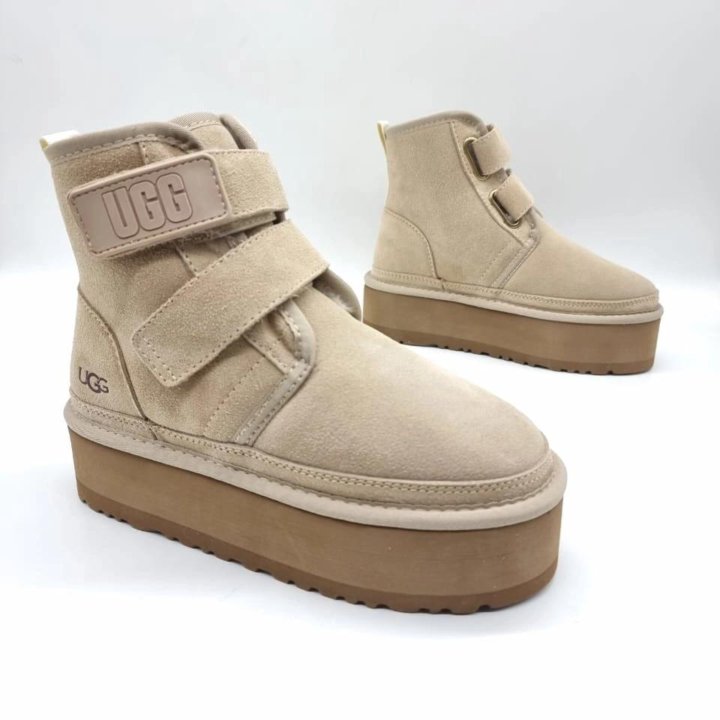 Ботинки Ugg????