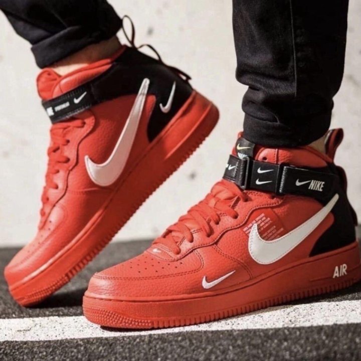 Кроссовки Nike Air Force 1зима