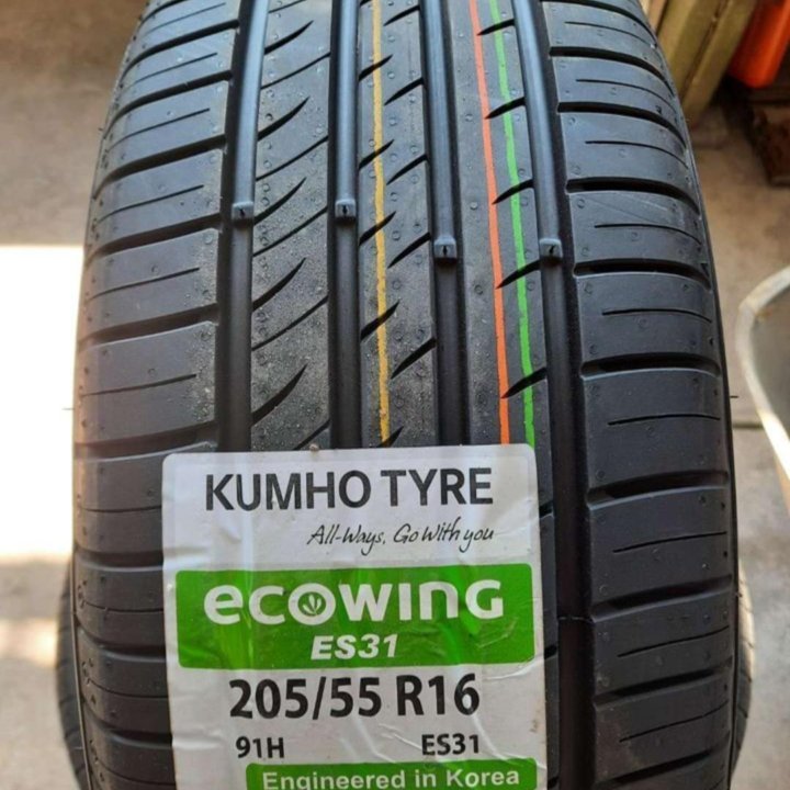 Kumho 205/55/16 новые