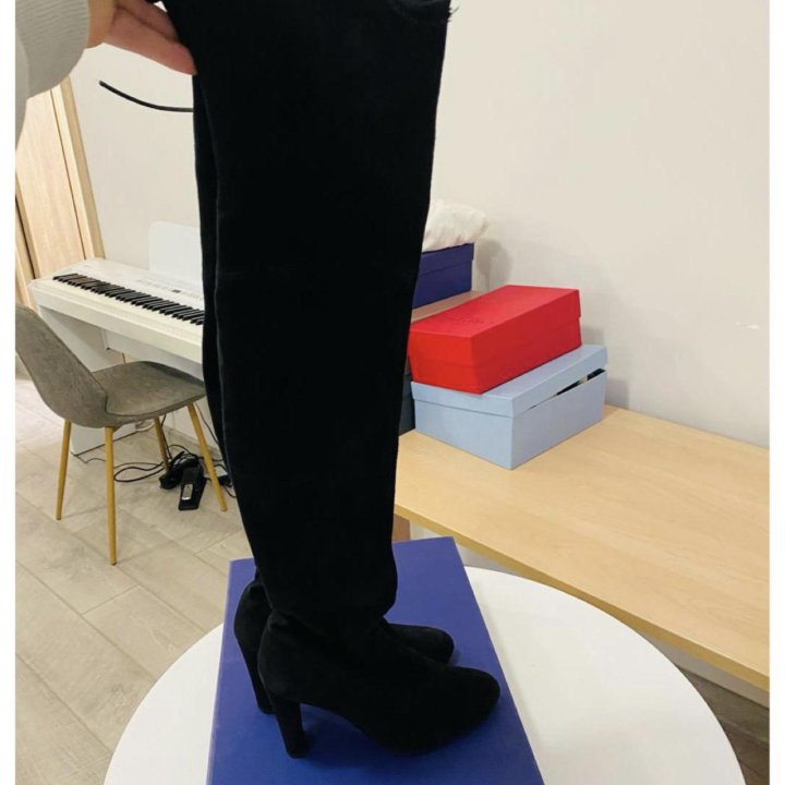 Ботфорты Stuart Weitzman