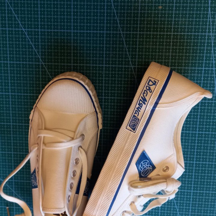 Кеды Два меча