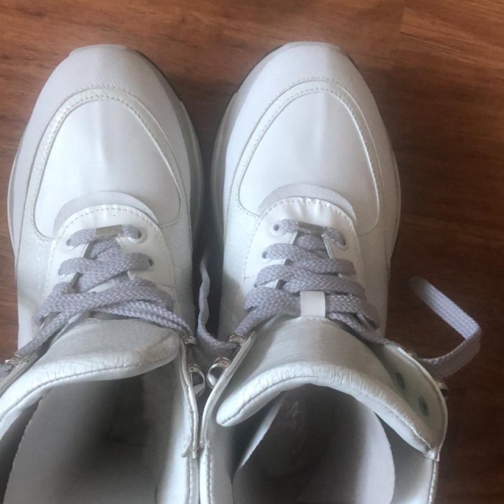 Ботинки зимние