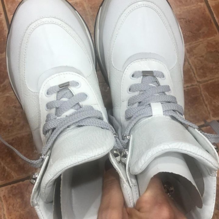 Ботинки зимние