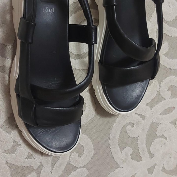 Сандали hogl