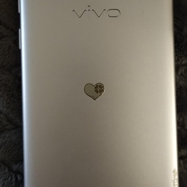 Смартфон Vivo 1601