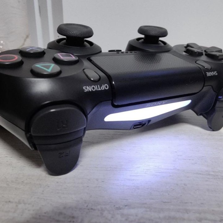 DualShock 4 v2 Черный