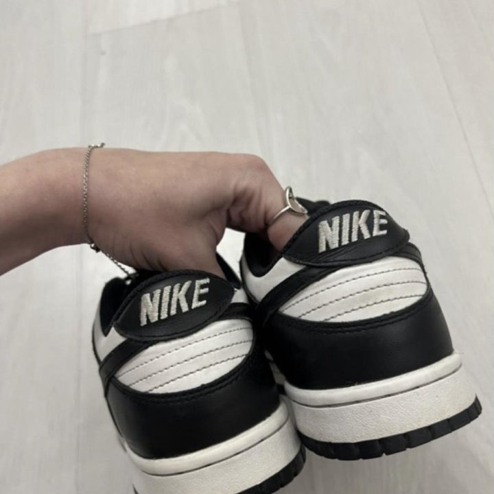 Кроссовки Nike dunk panda