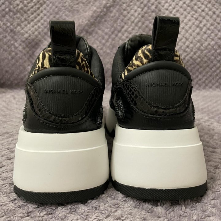 Кроссовки Michael Kors