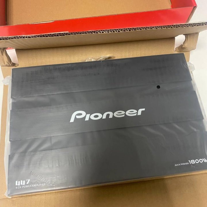 Автомобильный усилитель звука Pioneer