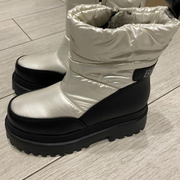 Дутики новые 37