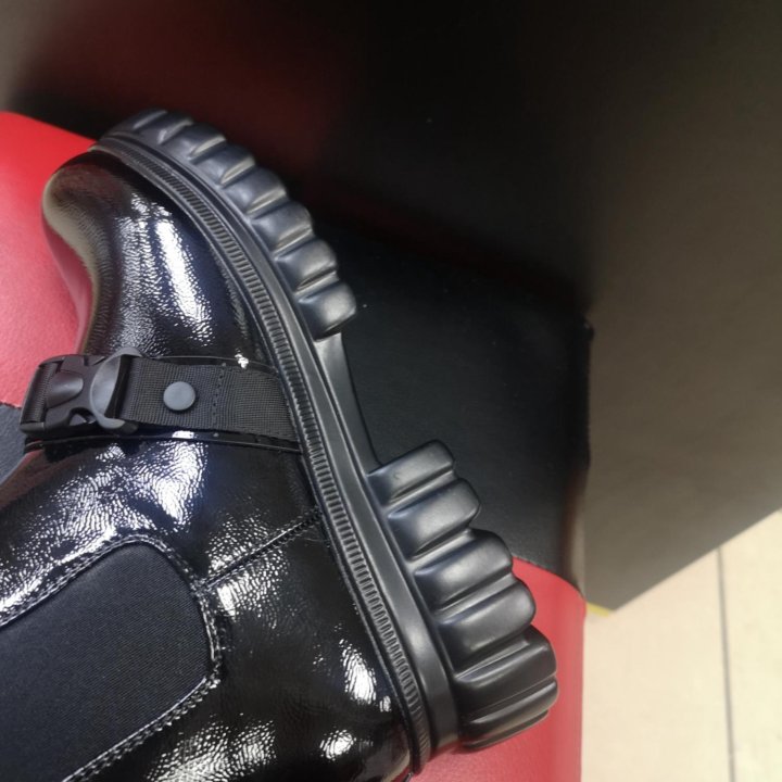 Ботинки челси р. 38,40,41