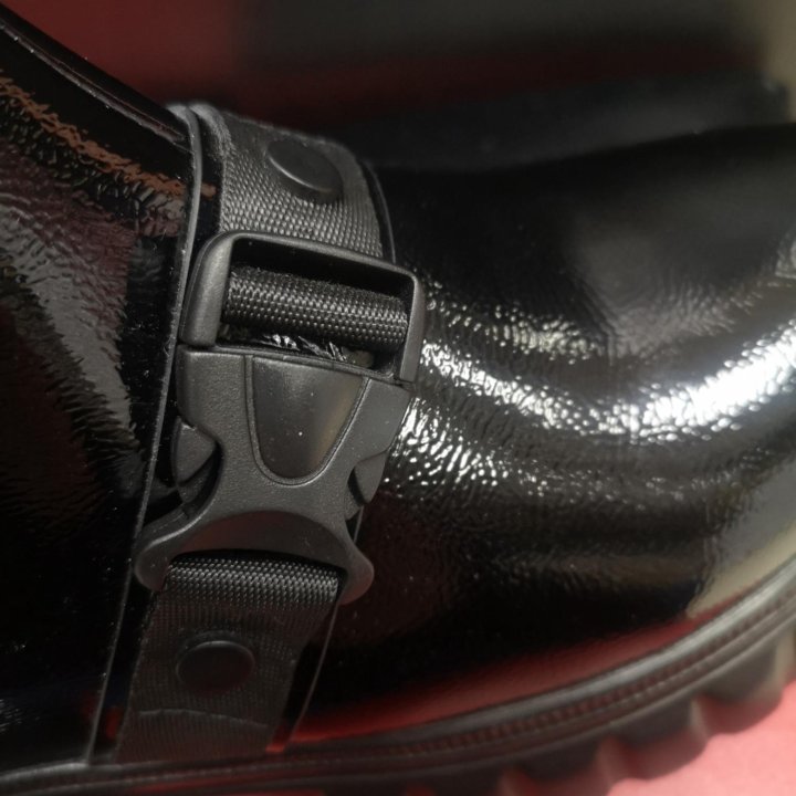 Ботинки челси р. 38,40,41