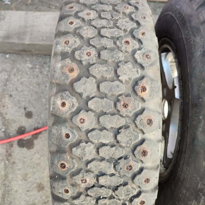 Пара шин 175/80R14