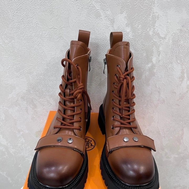 Демисезонные ботинки