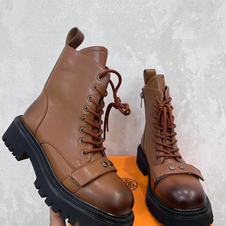 Демисезонные ботинки