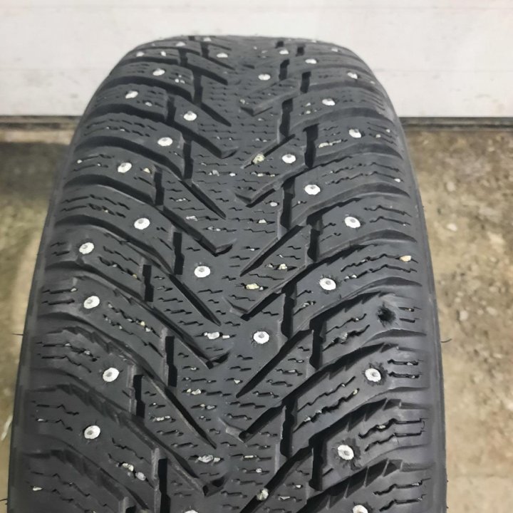 205/60R16 Nokian Hakkapeliitta 8 (Лот №5799)