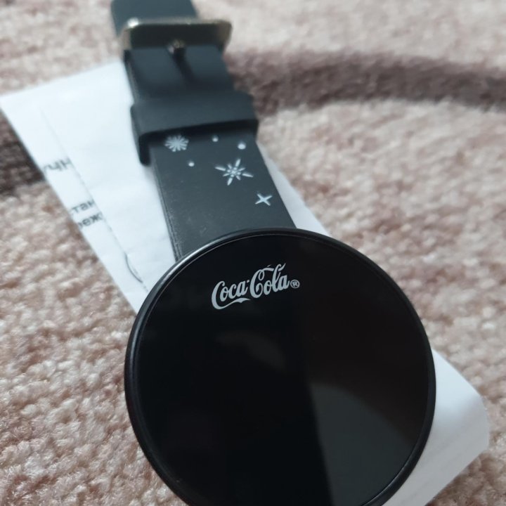 Часы Coca Cola,новые