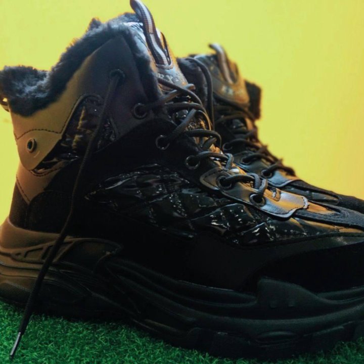 Ботинки женские