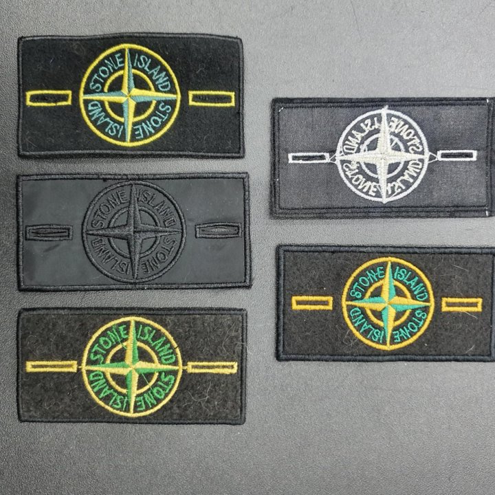 stone island патч