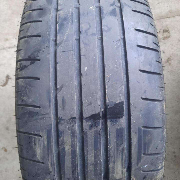 Bridgestone 235/60/18, 1шина