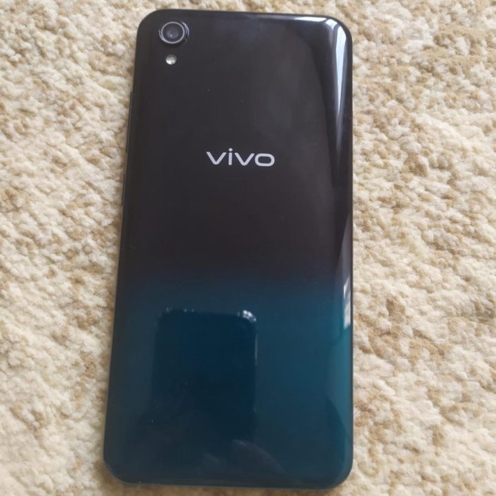 Телефон vivo y1s