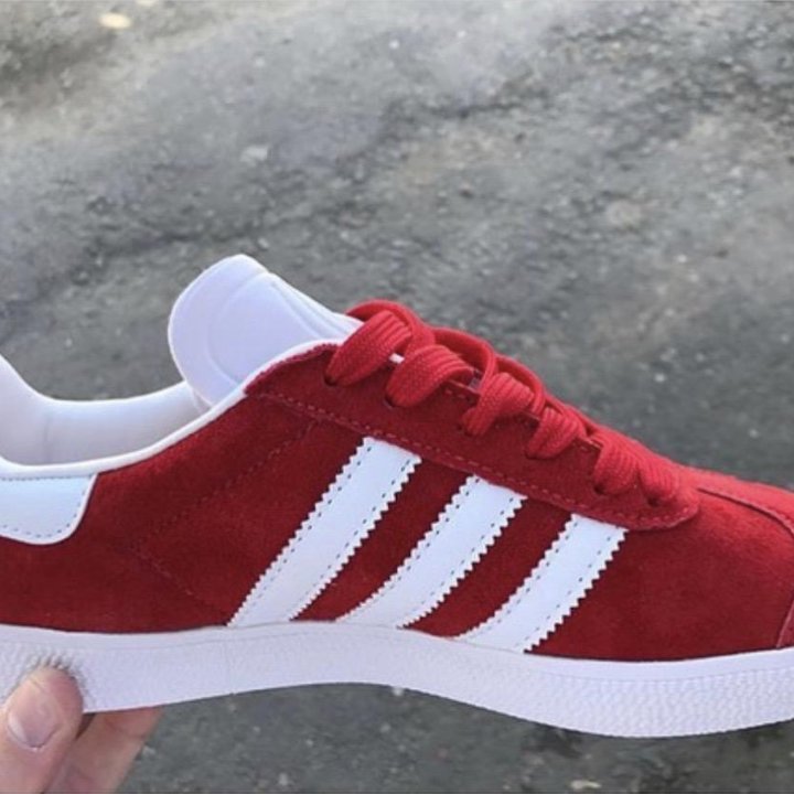 Кроссовки Adidas Gazelle новые