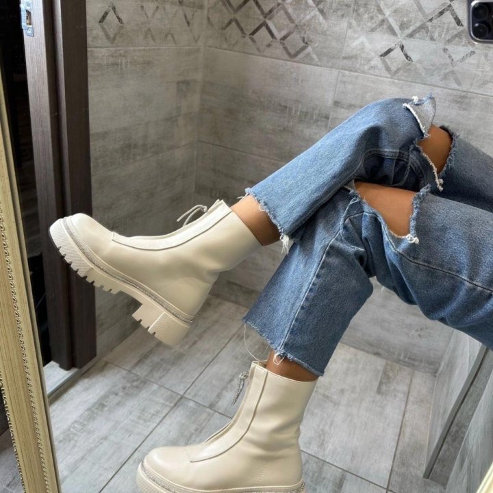 Демисезонные ботинки