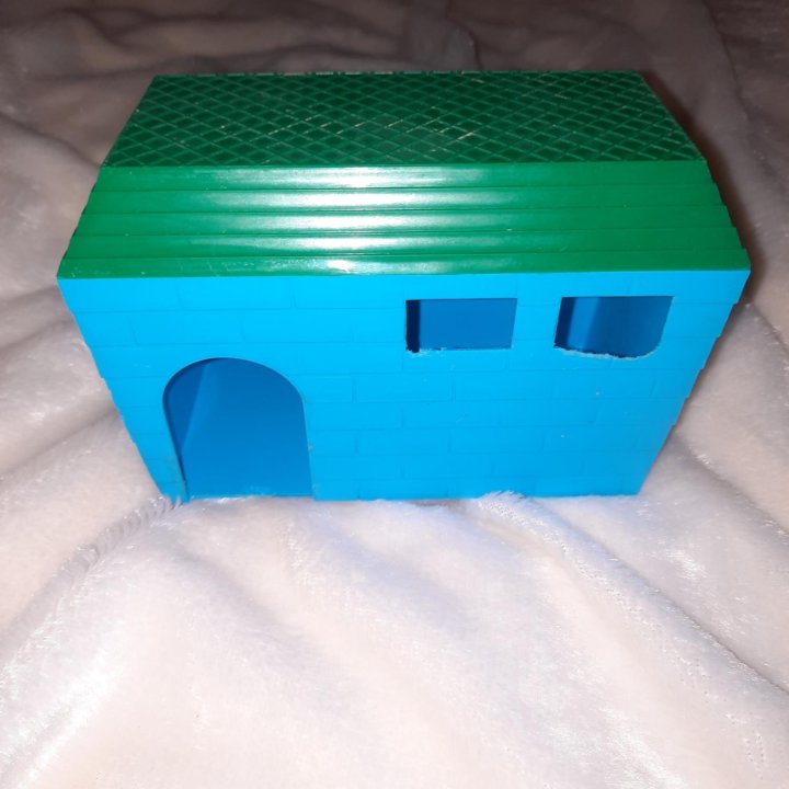 переноска, прогулочный шар, домики для грызунов