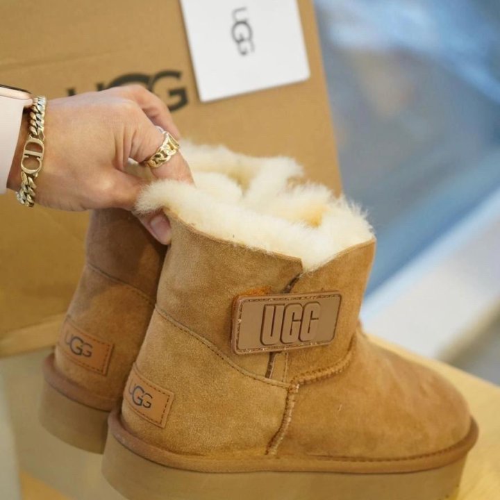 Угги Ugg????