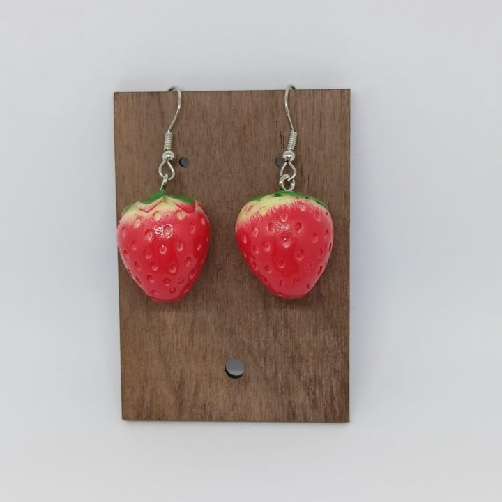 Серьги Клубника