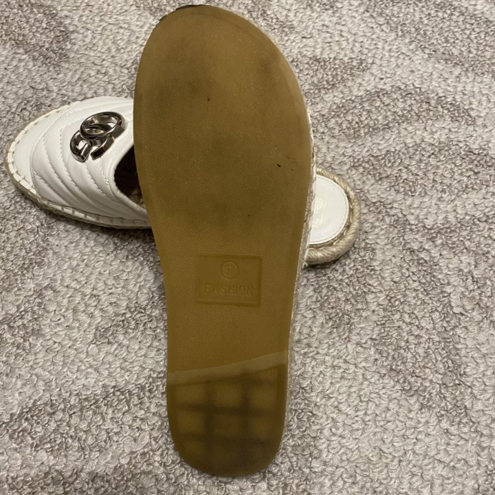 Шлёпки Perfect