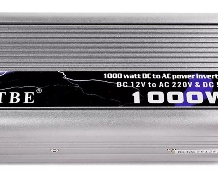 Инвертор автомобильный 12-220В 1000W