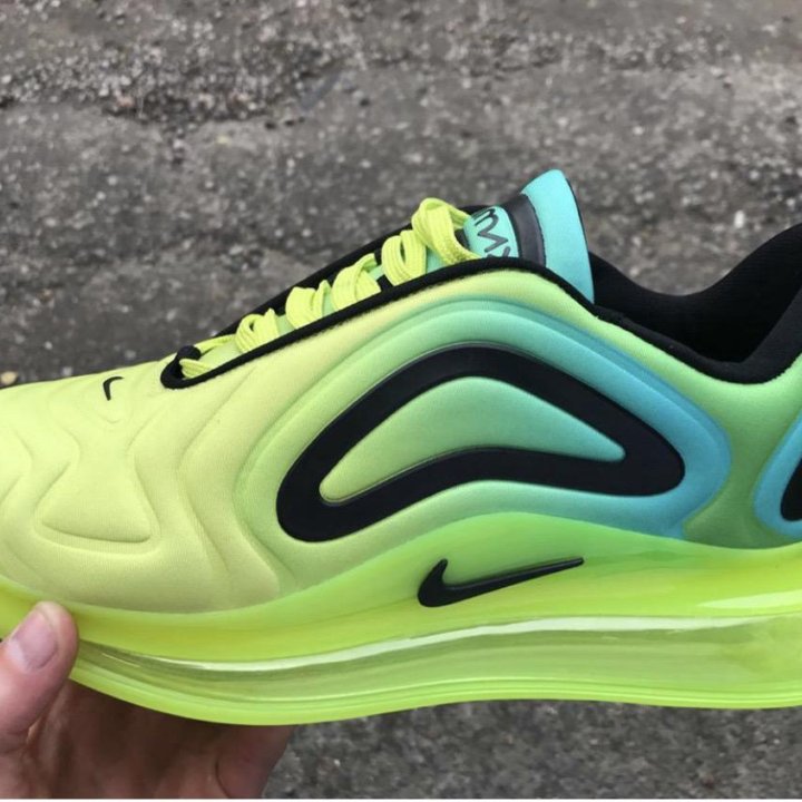 Кроссовки Nike Air Max 720 новые