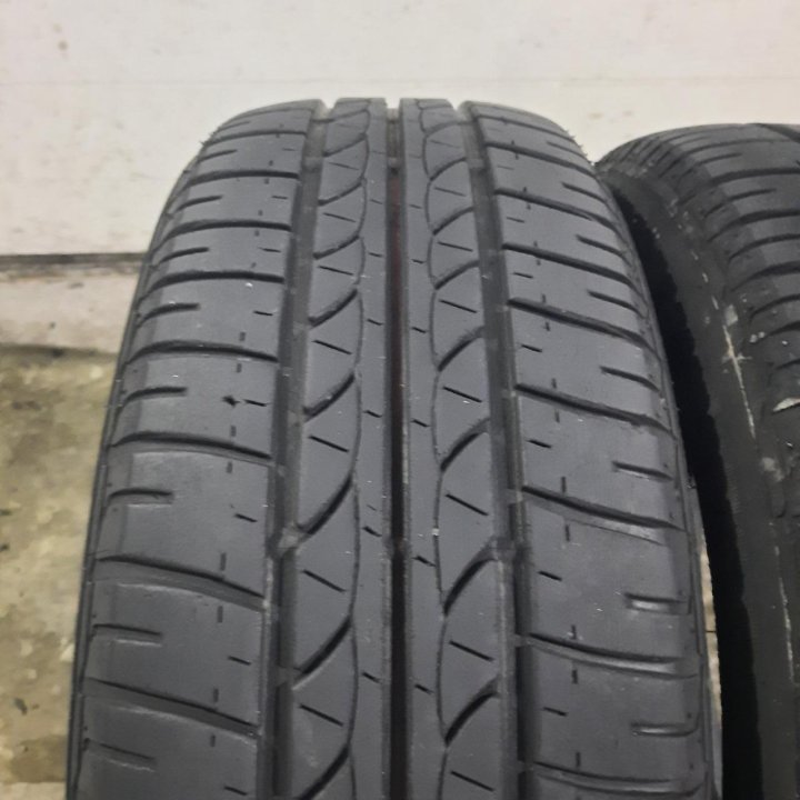 185/60R15 Bridgestone B250 (Лот №5860)