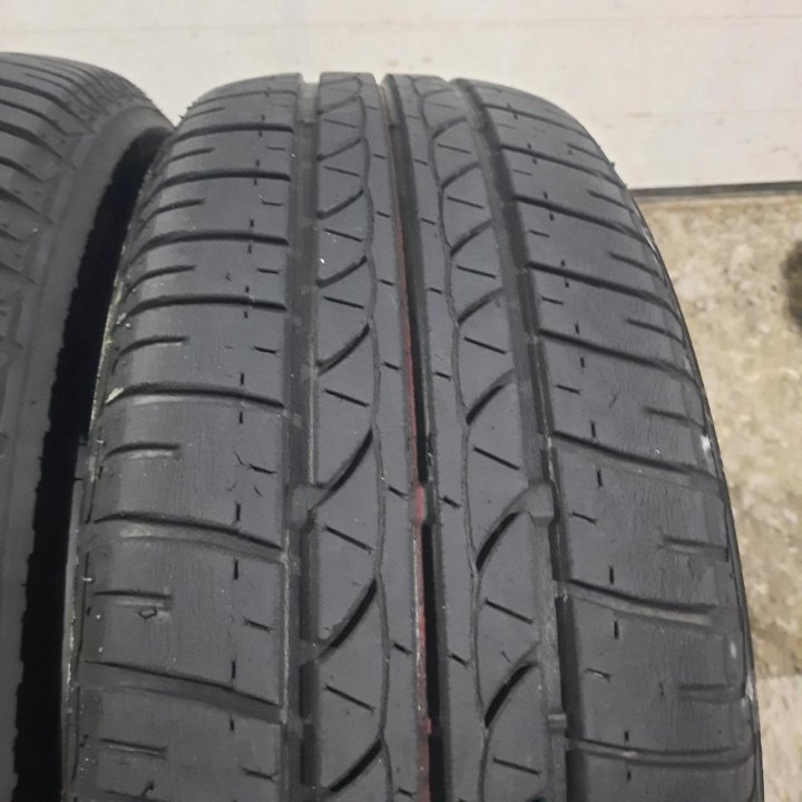 185/60R15 Bridgestone B250 (Лот №5860)