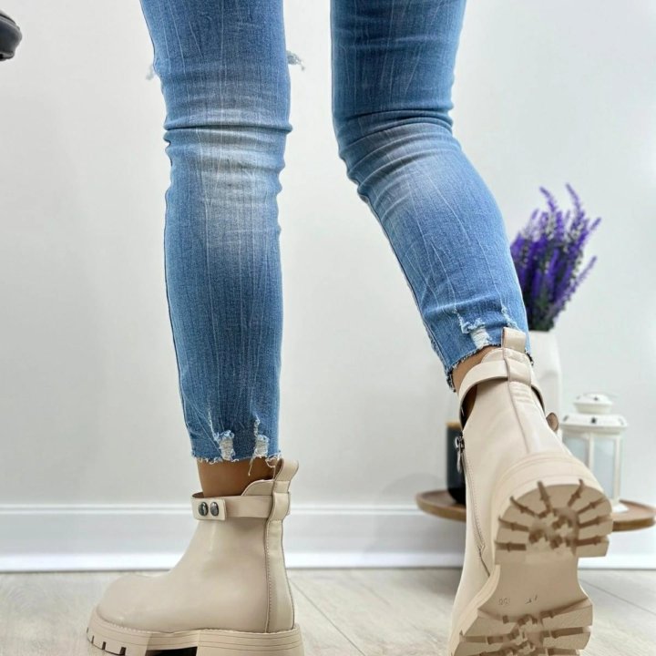 Демисезонные ботинки