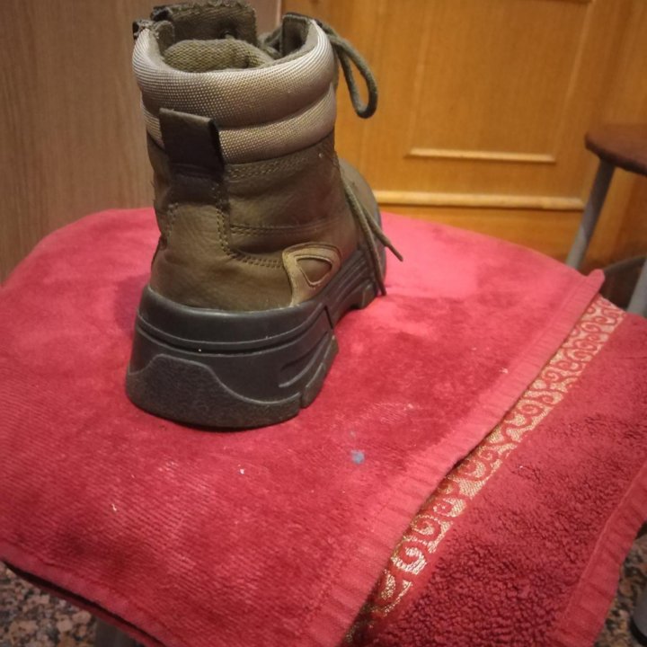 Ботинки зара 38