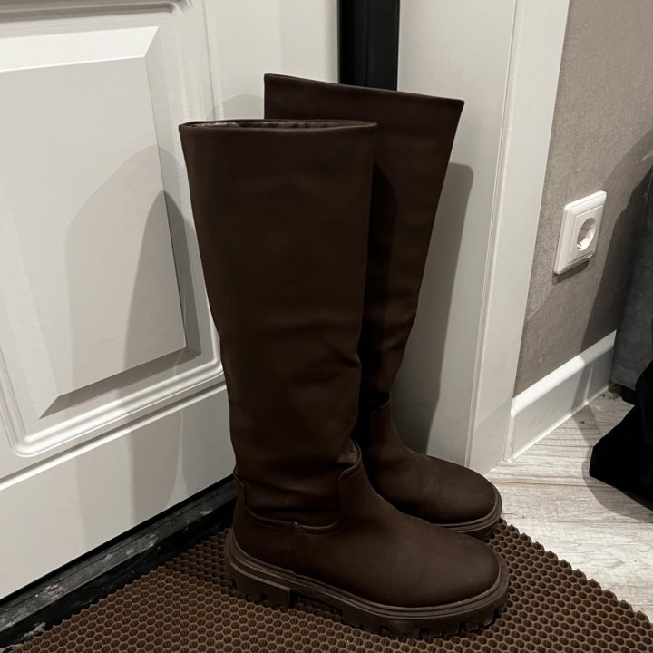 Сапоги Zara