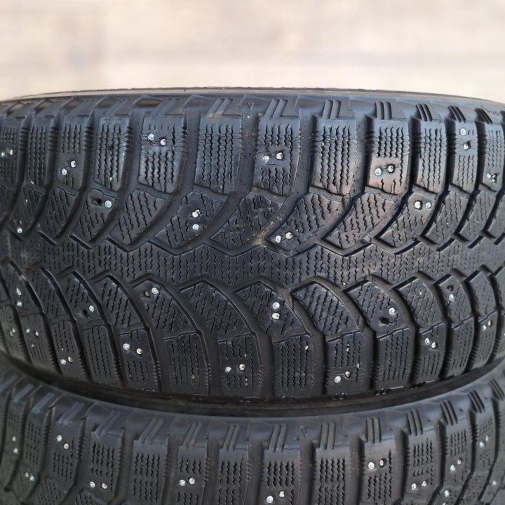 205/55/16, Bridgestone Spike 01, 2 шт