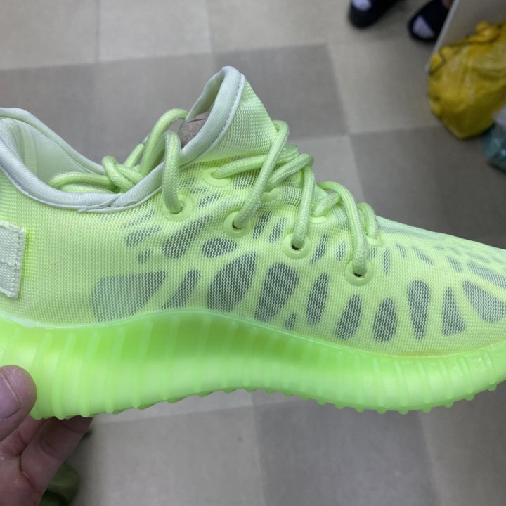 Кроссовки Adidas Yeezy Boost 350 Новые