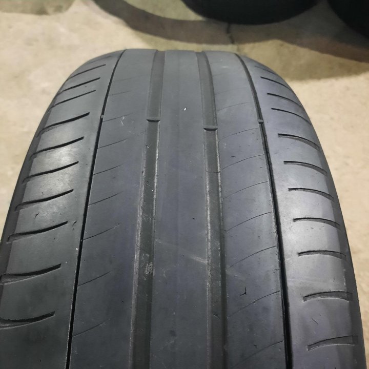 215/60R16 Michelin Primacy 3 (Лот №5753)