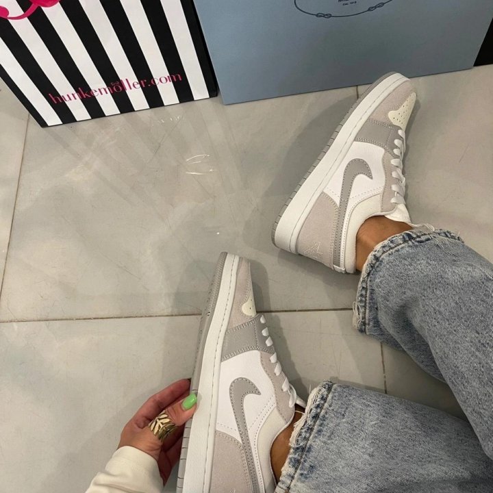 Кроссовки Nike