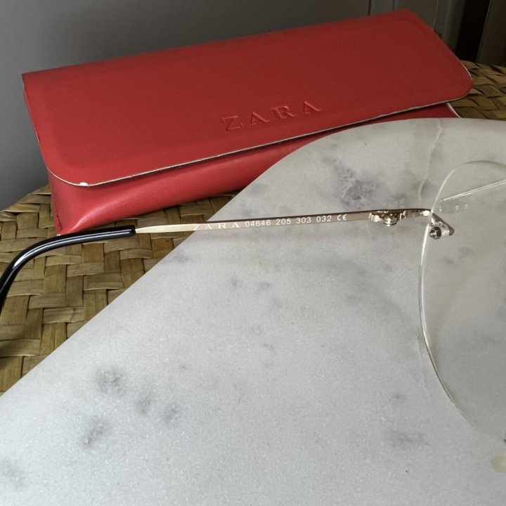Очки Zara