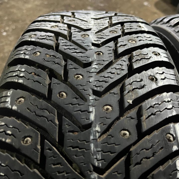 Зима Nokian Hakkapeliitta 8 185/65 R15 92T