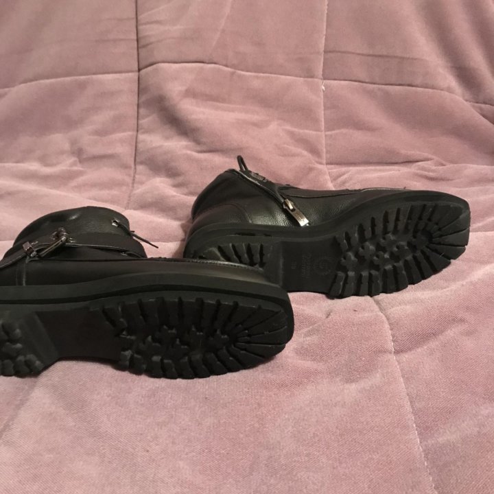 Ботинки Massimo Santini 39р