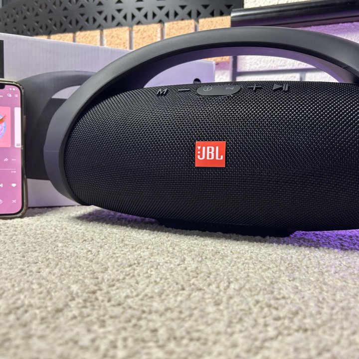 Jbl BoomBox колонка Новая