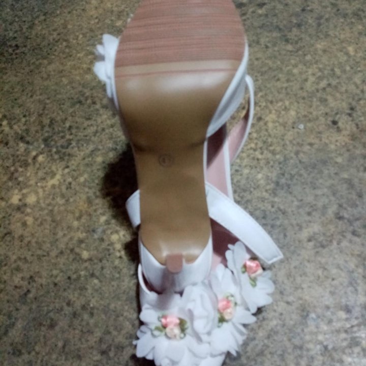 Свадебные туфли