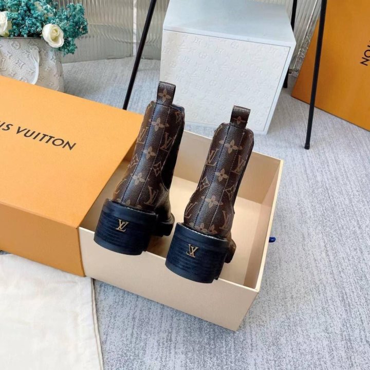 Ботинки, Louis Vuitton